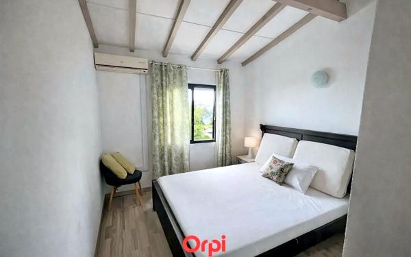 Maison à vendre    7 pièces •  Saint-Paul