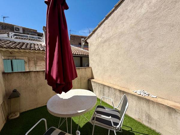 À Vendre   Maison de village  composée de deux appartements - historique Saint-Rémy-de-Provence ? Saint Rémy de Provence