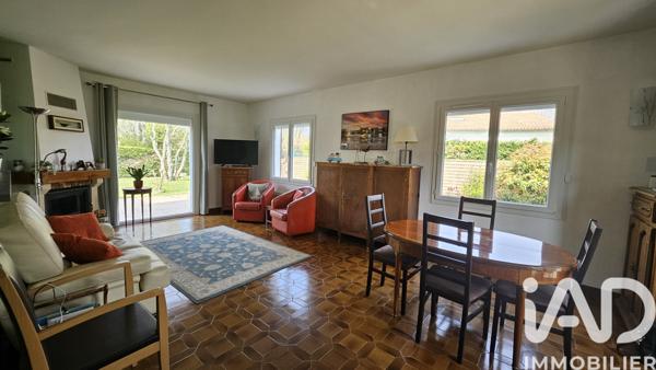 Maison à vendre 6 pièces 141 m² Saujon