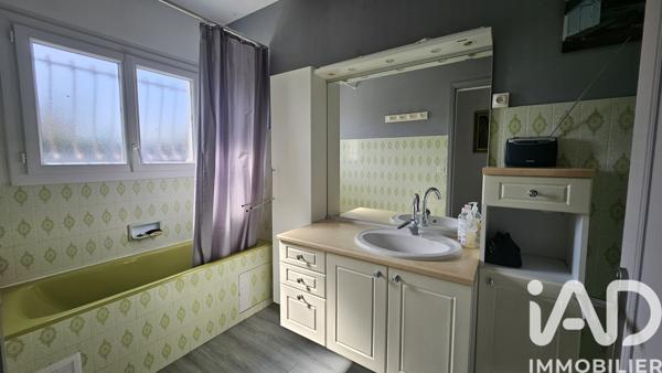 Maison à vendre 6 pièces 141 m² Saujon