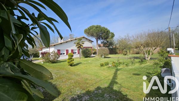 Maison à vendre 6 pièces 141 m² Saujon