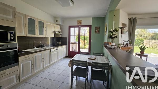 Maison à vendre 6 pièces 141 m² Saujon