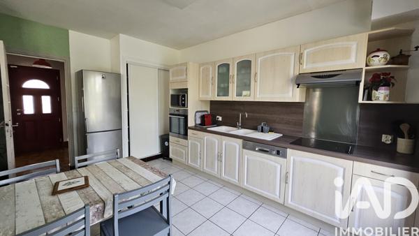 Maison à vendre 6 pièces 141 m² Saujon