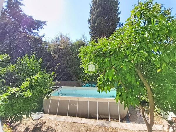 Spacieux T3 en rez de jardin,cave, parking