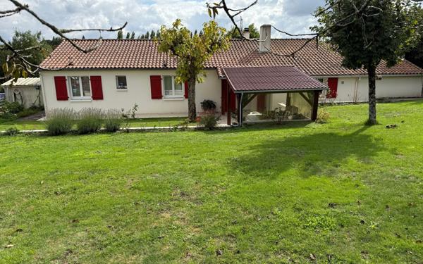 Maison à vendre    4 pièces •  Beaussais