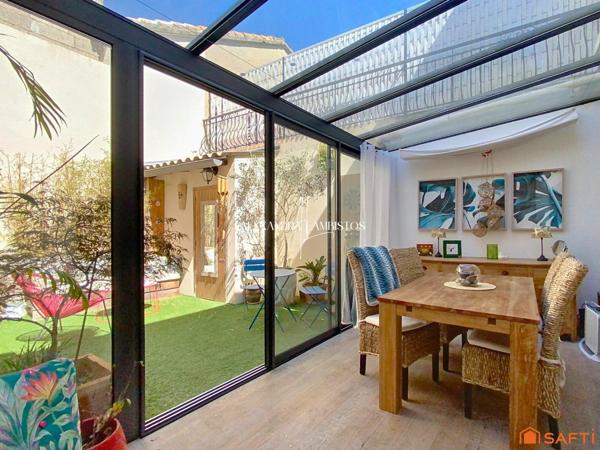 Maison de village avec patio - 4 pièces - 115m²