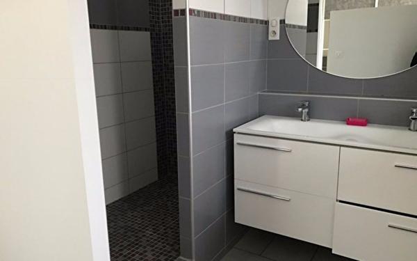 Appartement à louer    2 pièces •  Le Pontet