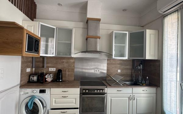 Appartement à louer    3 pièces • 53,42 m2 Nice