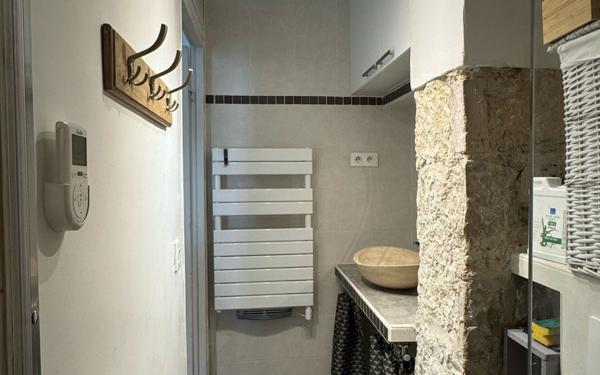 Appartement à louer    3 pièces • 53,42 m2 Nice