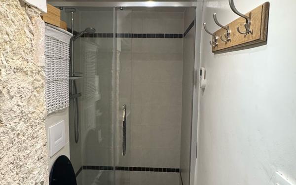 Appartement à louer    3 pièces • 53,42 m2 Nice