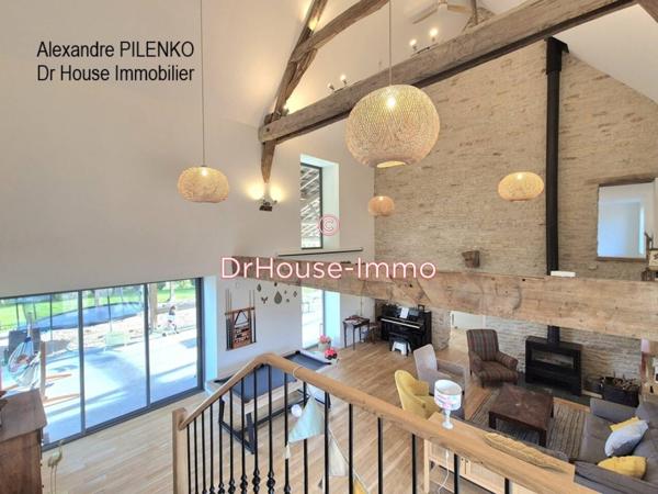 Maison à vendre 12 pièces de 300 m²