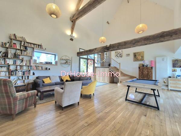 Maison à vendre 12 pièces de 300 m²