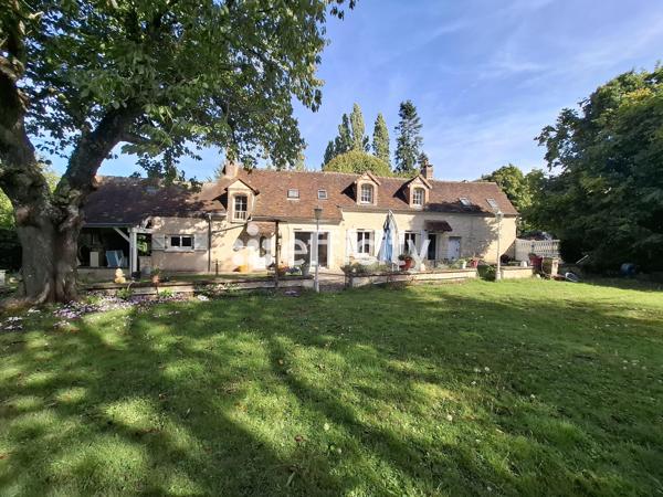Maison
         7 pièces
        - 133 m² Exclusivité 219 500 € *