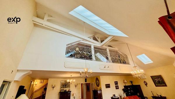 Appartement Duplex 6 pièces de 179 m2