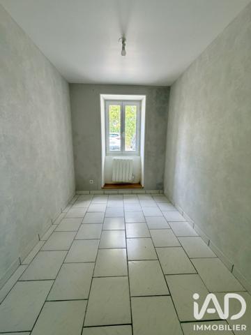 Maison à vendre 4 pièces 140 m² Châteauneuf-sur-Charente