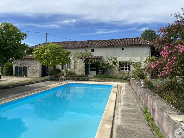 Ancienne ferme entre Castillonnès et Lauzun