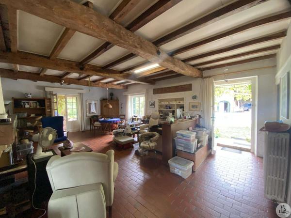 Ancienne ferme entre Castillonnès et Lauzun