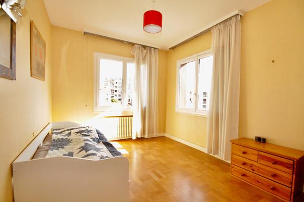 Appartement à Fontenay Sous Bois en limite de Vincennes 5 /6 pièces
