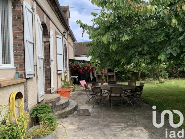 Maison à vendre 11 pièces 300 m² Thorigny-sur-Oreuse