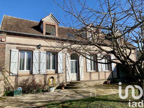 Maison à vendre 11 pièces 300 m² Thorigny-sur-Oreuse