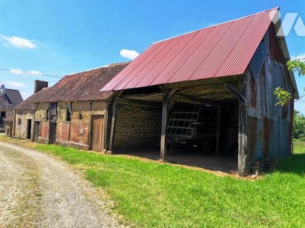 Ancien corps de ferme sur 1ha de terrain 5 chambres