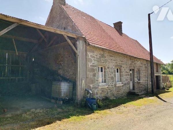 Ancien corps de ferme sur 1ha de terrain 5 chambres