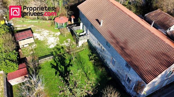 Vallée du Lot, maison de caractère rénovée, 6 chambres, en bordure de ruisseau
