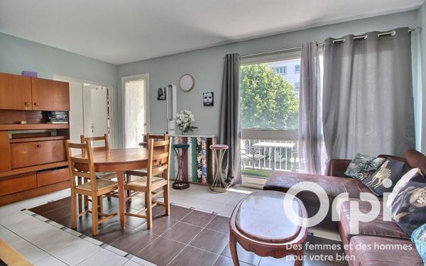 Appartement à vendre    4 pièces •  Maurepas