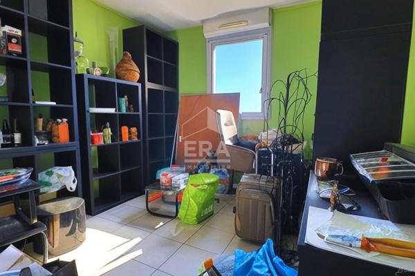 Appartement à vendre Marseille 13010 4 pièces  92m2 lumineux sans travaux  terrasse parkings  rangements
