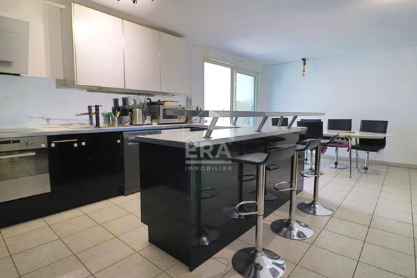 Appartement à vendre Marseille 13010 4 pièces  92m2 lumineux sans travaux  terrasse parkings  rangements