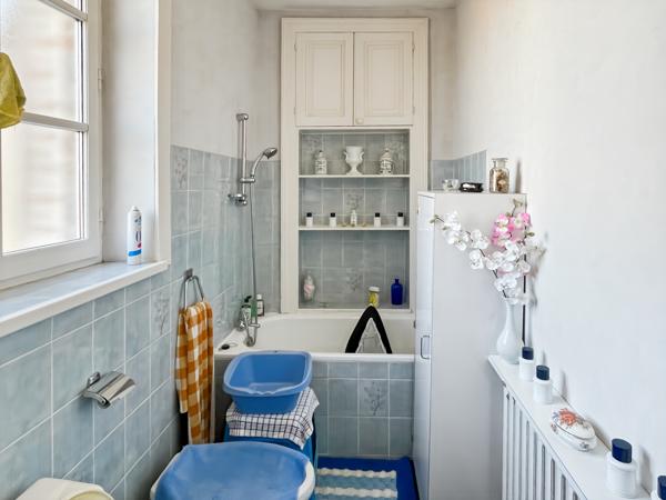 Maison
         7 pièces
        - 128 m² 168 800 € *