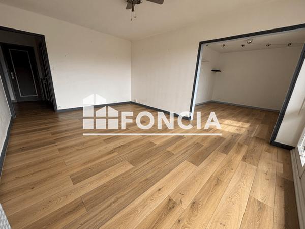 Location Appartement 3 pièces 81.5 m² - 13 RUE DES CHALETS LOT 31 Evreux 27000