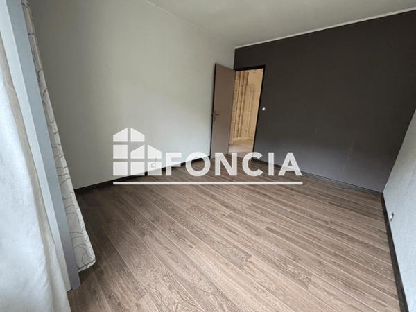 Location Appartement 3 pièces 81.5 m² - 13 RUE DES CHALETS LOT 31 Evreux 27000