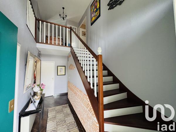 Maison 6 pièces de 145 m² à Boissise-le-Roi (77310)