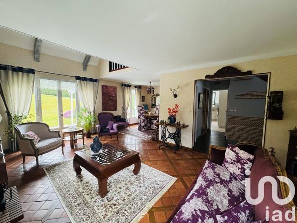 Maison 6 pièces de 145 m² à Boissise-le-Roi (77310)