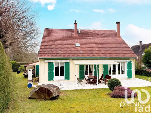 Maison 6 pièces de 145 m² à Boissise-le-Roi (77310)