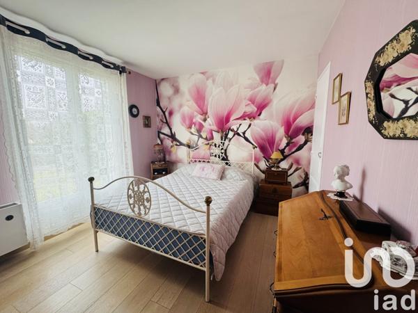 Maison 6 pièces de 145 m² à Boissise-le-Roi (77310)