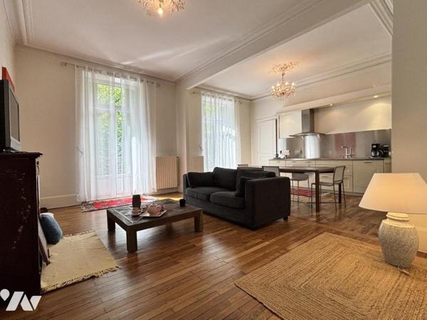 Grenoble – Boulevard Gambetta – Élégant 4 pièces dans bel haussmannien