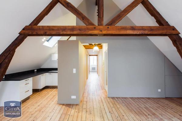 Appartement à louer 3 pièces 55.8m²