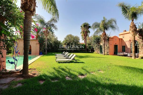 À vendre villa de charme dans un domaine à Marrakech