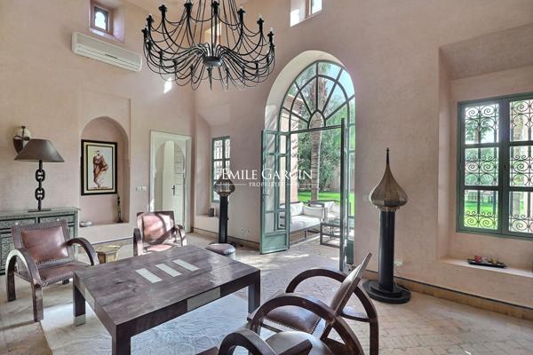 À vendre villa de charme dans un domaine à Marrakech