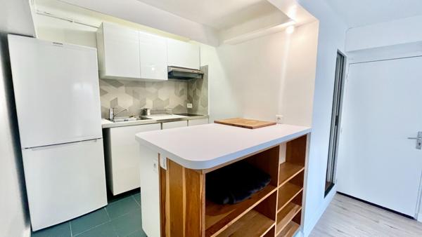 Très beau studio avec terrasse Butte Bergeyre