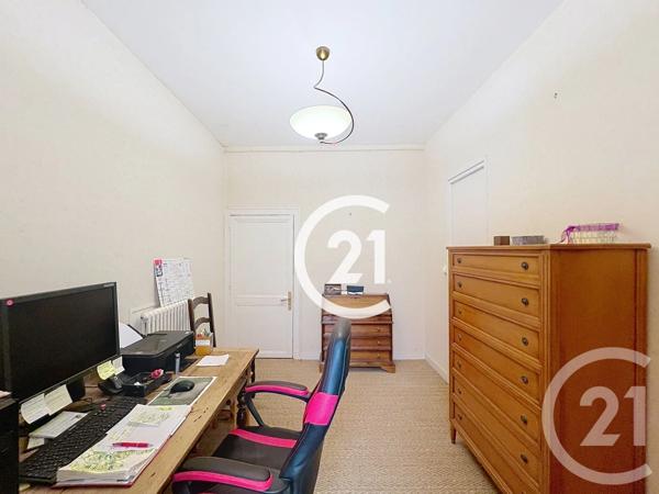 Maison à vendre  10 pièces - 308 m 2   LOUZAC ST ANDRE  - 16