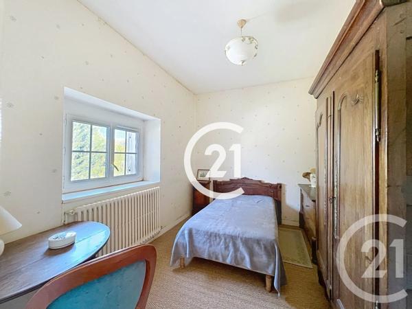 Maison à vendre  10 pièces - 308 m 2   LOUZAC ST ANDRE  - 16