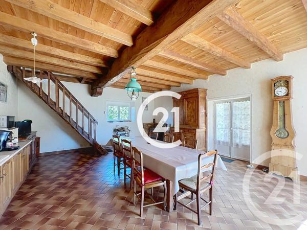 Maison à vendre  10 pièces - 308 m 2   LOUZAC ST ANDRE  - 16