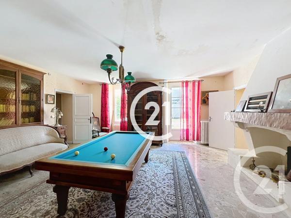 Maison à vendre  10 pièces - 308 m 2   LOUZAC ST ANDRE  - 16