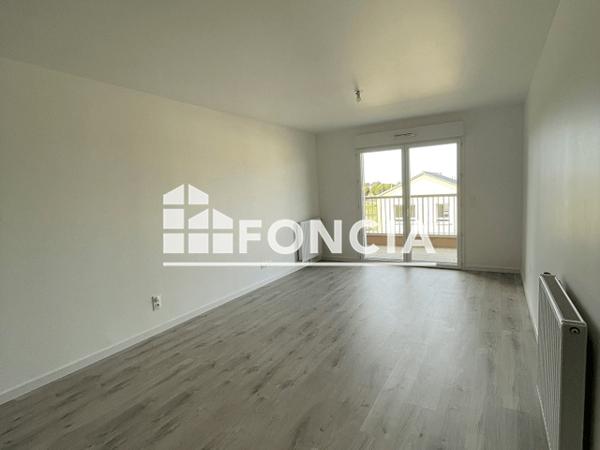 Location Appartement 3 pièces 62.2 m² - RUE DE CHAVANNES Chartres 28000