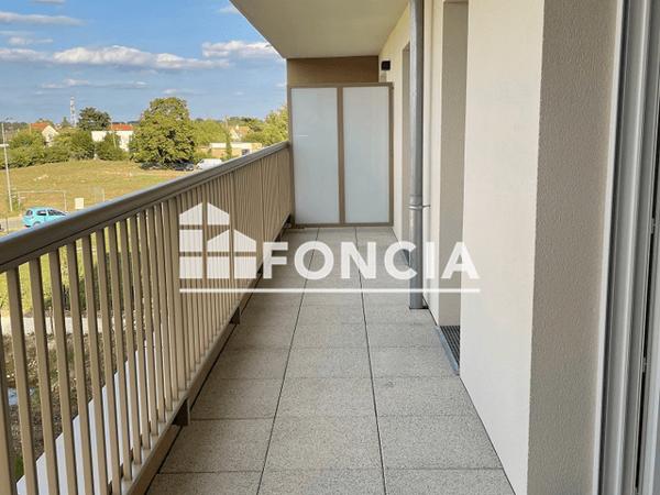 Location Appartement 3 pièces 62.2 m² - RUE DE CHAVANNES Chartres 28000