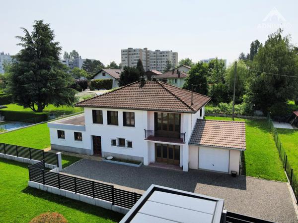 Saint-Genis-Pouilly (01630) Maison 5 Pièces 160 m2