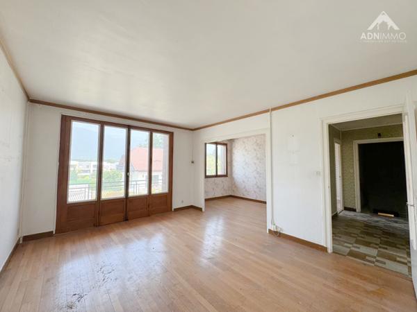 Saint-Genis-Pouilly (01630) Maison 5 Pièces 160 m2